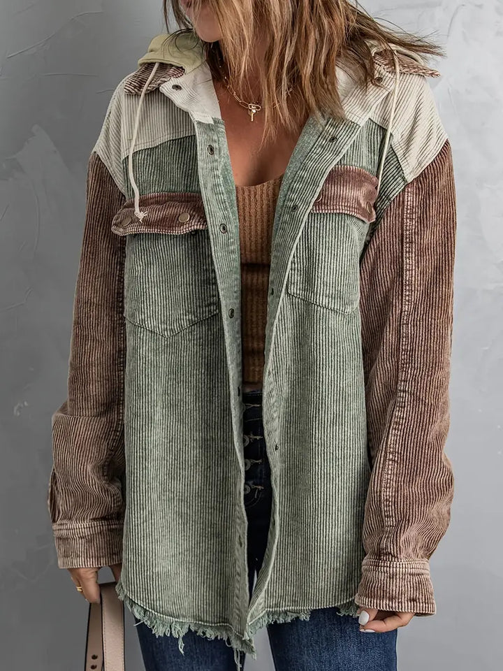 Lozenda - Schöne & Kuschelige Vintage Cordjacke