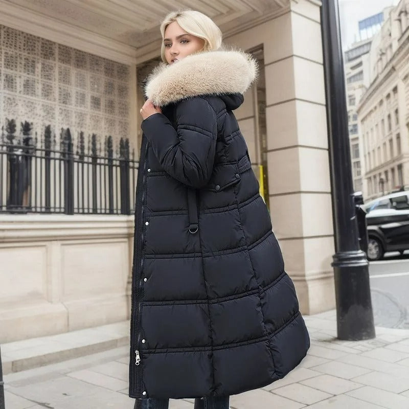 Karin | Damen Schicker Steppmantel mit Gürtel und Kapuze
