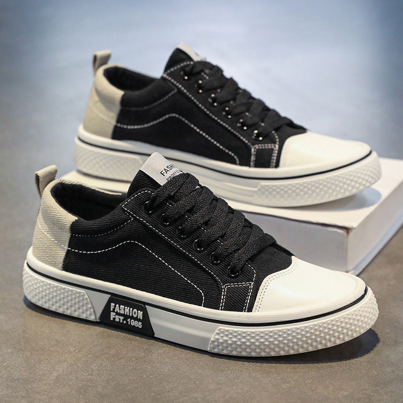 Canvas-Sneaker Low-Top mit Schnürung