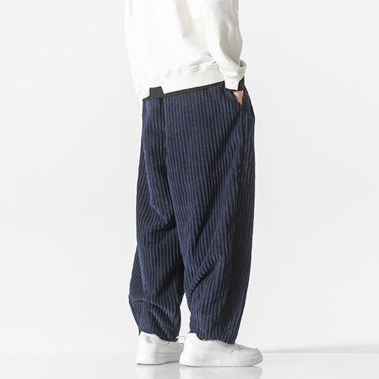 Masaaki | Cordhose Bequeme Eleganz mit Elastischem Bund und Seitentaschen
