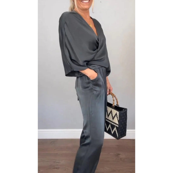 Mila | Elegantes Twin Set Damen – Bequem, Mit V-Ausschnitt &amp; Weitem Bein 7