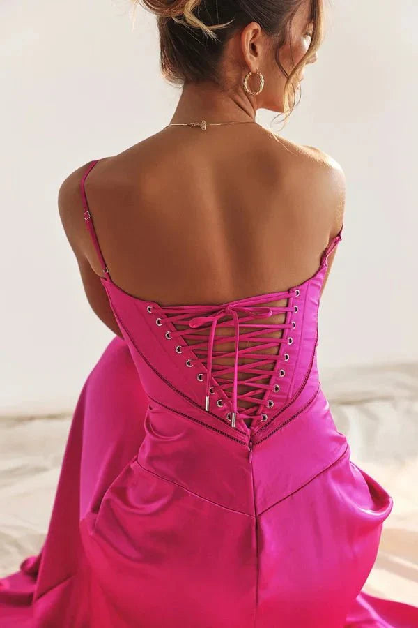 Satin-Maxikleid für Damen | Korsett-Rücken mit Schnürung