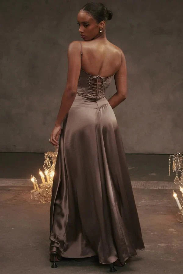 Satin-Maxikleid für Damen | Korsett-Rücken mit Schnürung