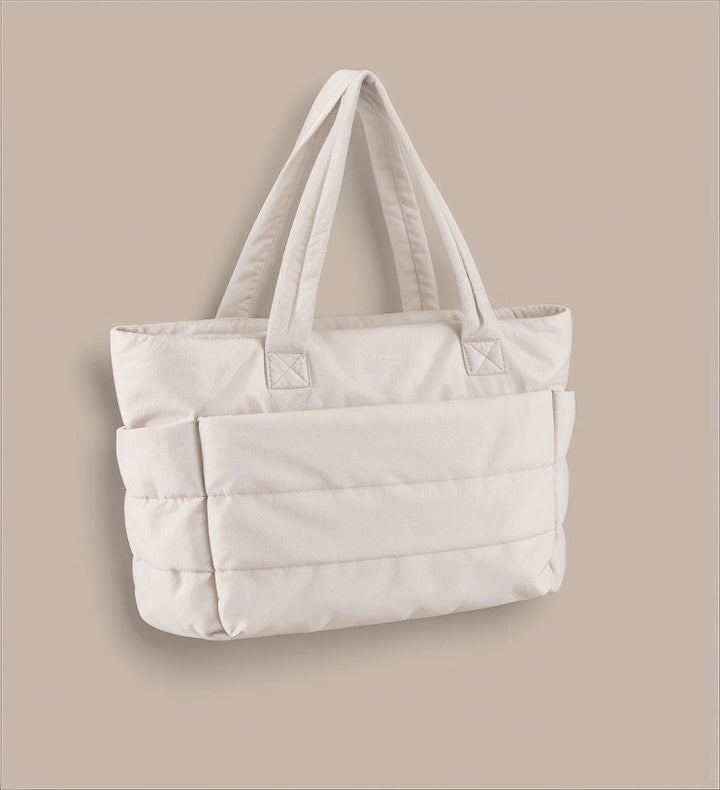 Moderne und elegante Puffertasche für Frauen - Kristel