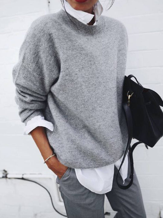 Mühelose Eleganz im langärmeligen Mock-Layer-Stil