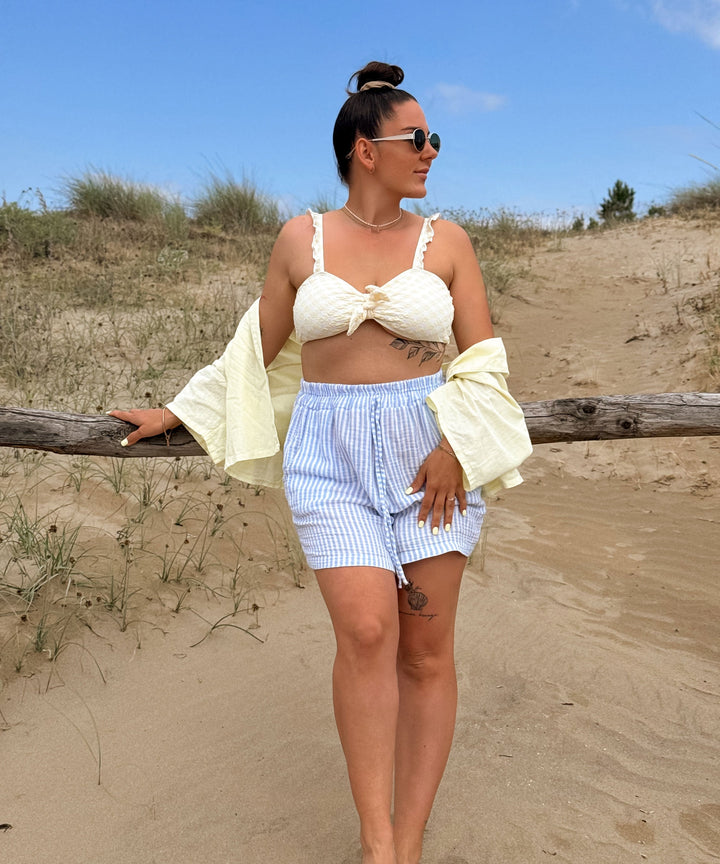 Musselin Shorts Laya Streifen Hellblau Ladypolitan ♡