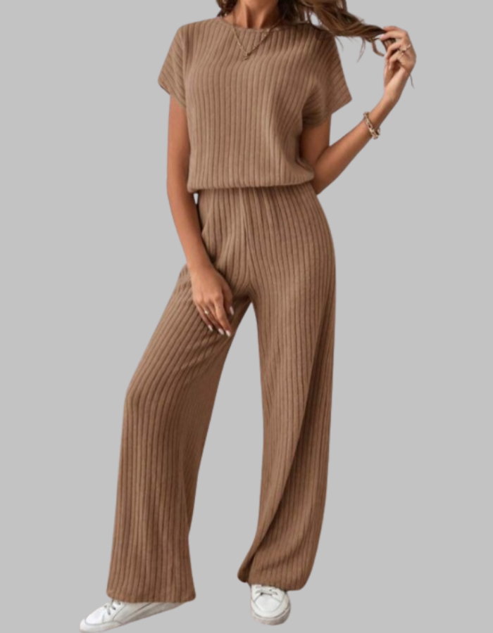 Nora | Eleganter, Gerippter Damen Zweiteiler – Kurzarm-Oberteil & Weite Hosen für Sommer 4