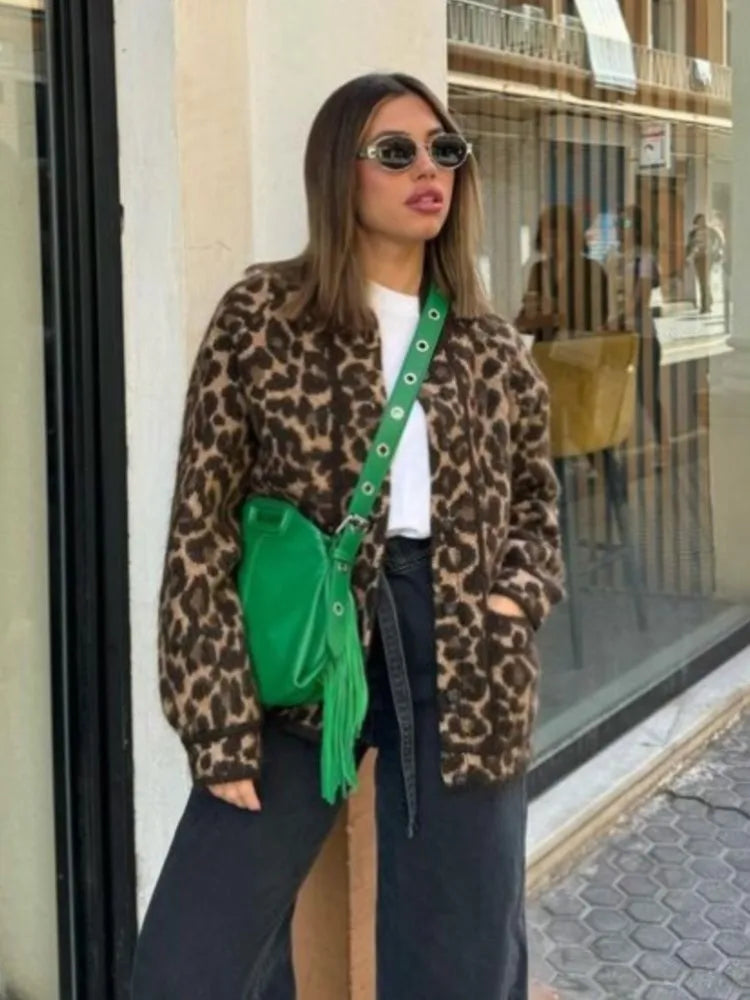 Ophelia -Modischer Mantel mit Leopardenmuster