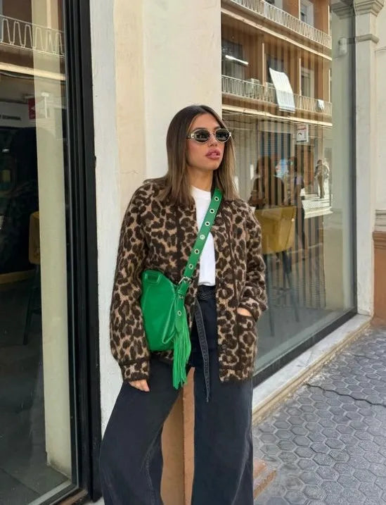 Ophelia -Modischer Mantel mit Leopardenmuster