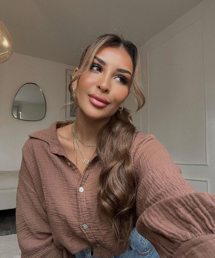 Oversize Musselin Bluse Freya Braun Kurz  Ladypolitan - Fashion Onlineshop für Damen   