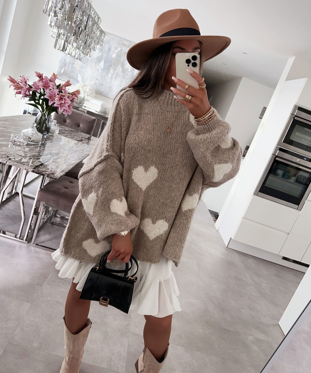 Oversize Pullover Nata Herz Taupe Beige