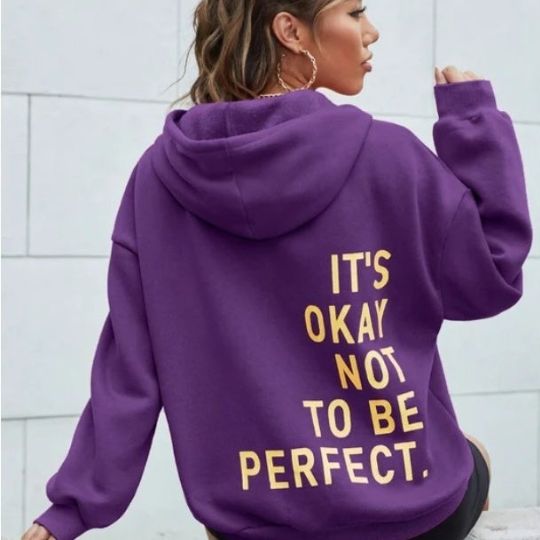 Philineke | Bequemer Zip Hoodie Damen – Lockerer Schnitt mit Goldprint 4