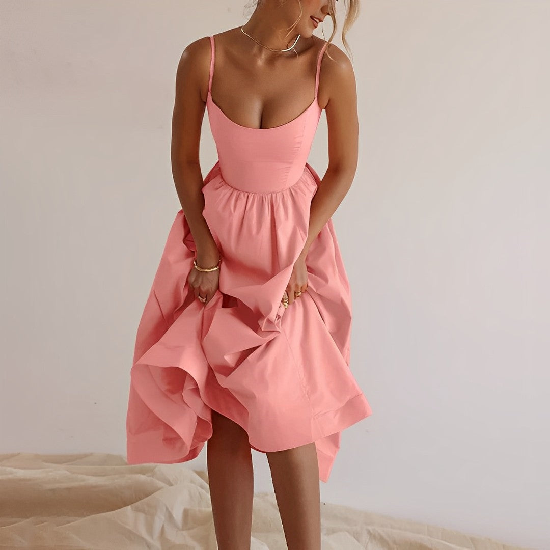 Fabiana – Kleid mit feinen Trägern und gerafftem Schnitt