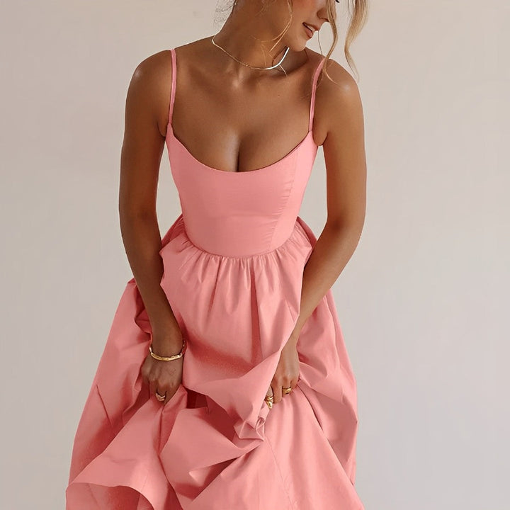 Fabiana – Kleid mit feinen Trägern und gerafftem Schnitt