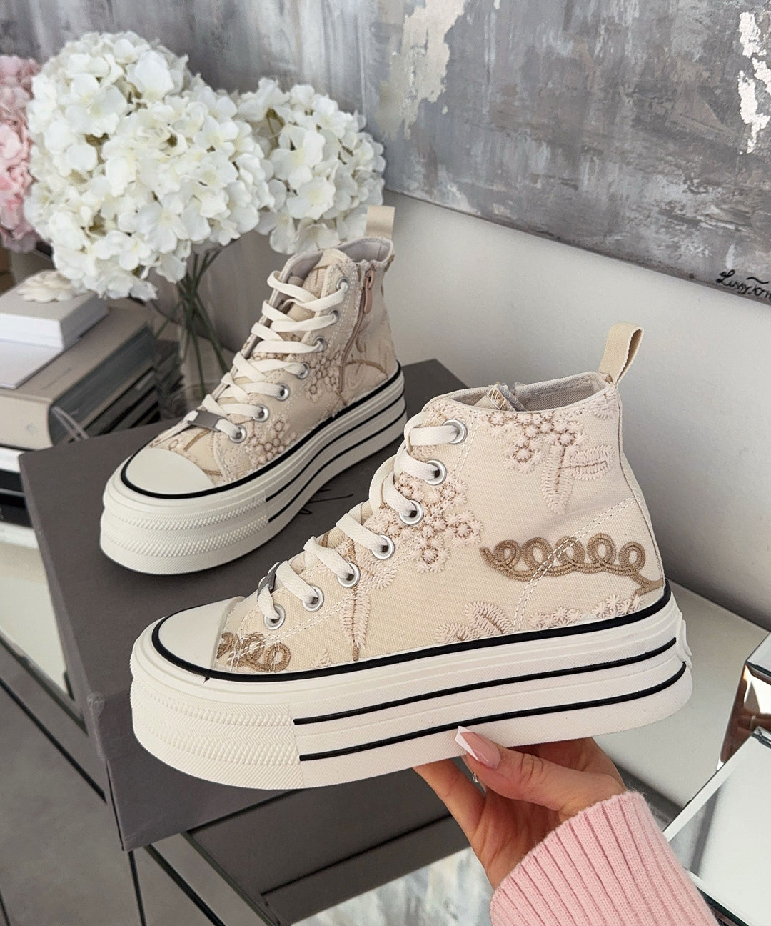 Plateau Sneaker Adi Beige
