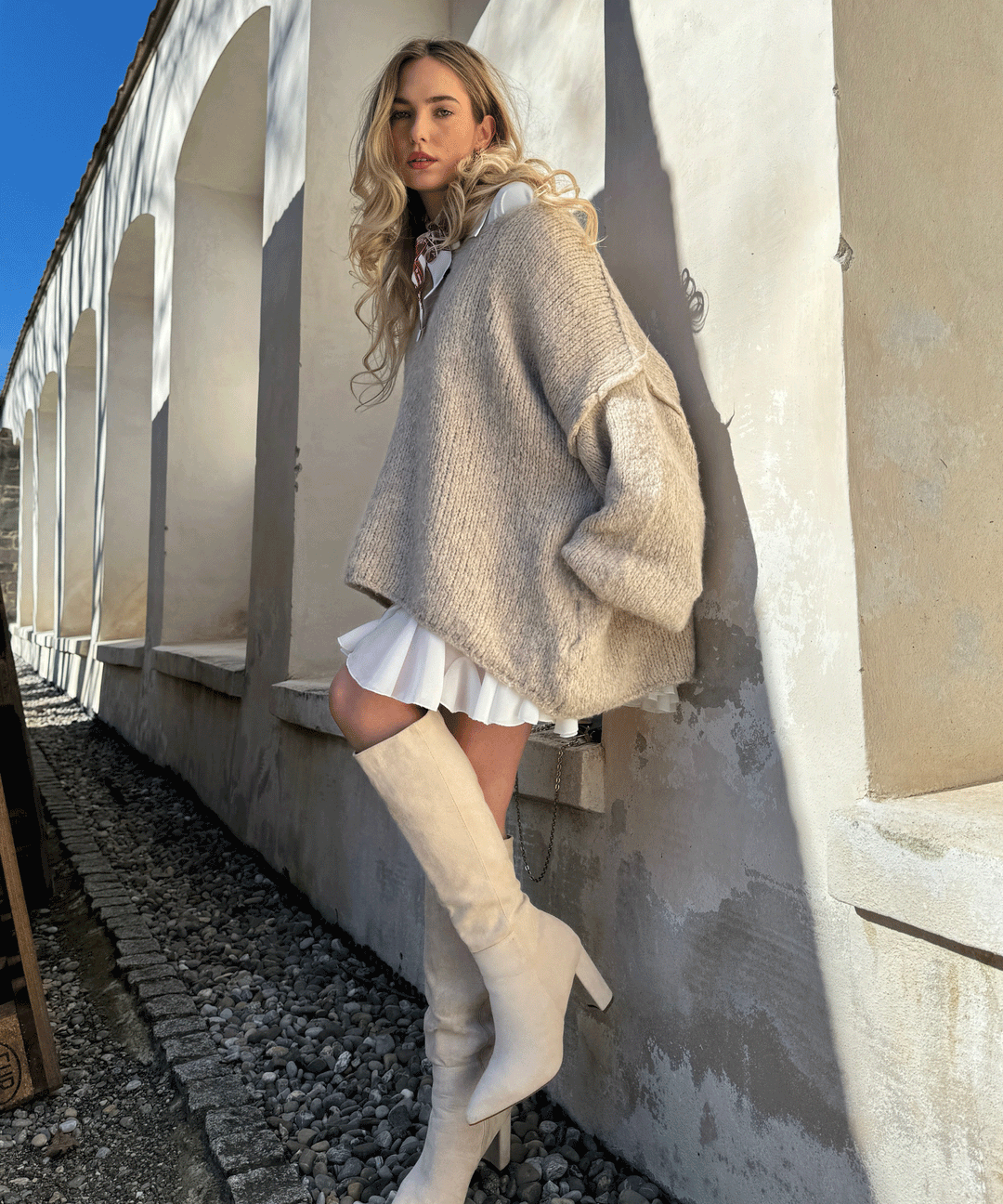 Pullover Cinderella Taupe  Ladypolitan ♡   