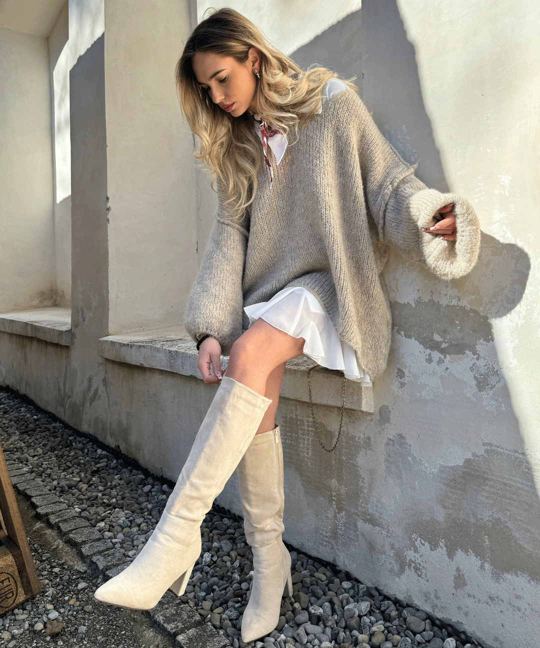 Pullover Cinderella Taupe  Ladypolitan ♡   