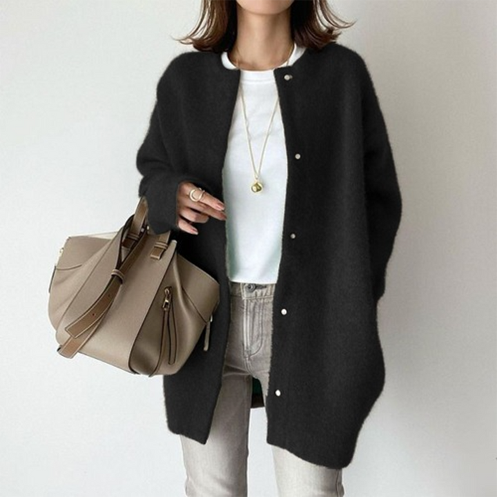 RAFFINIERTE STRICKJACKE