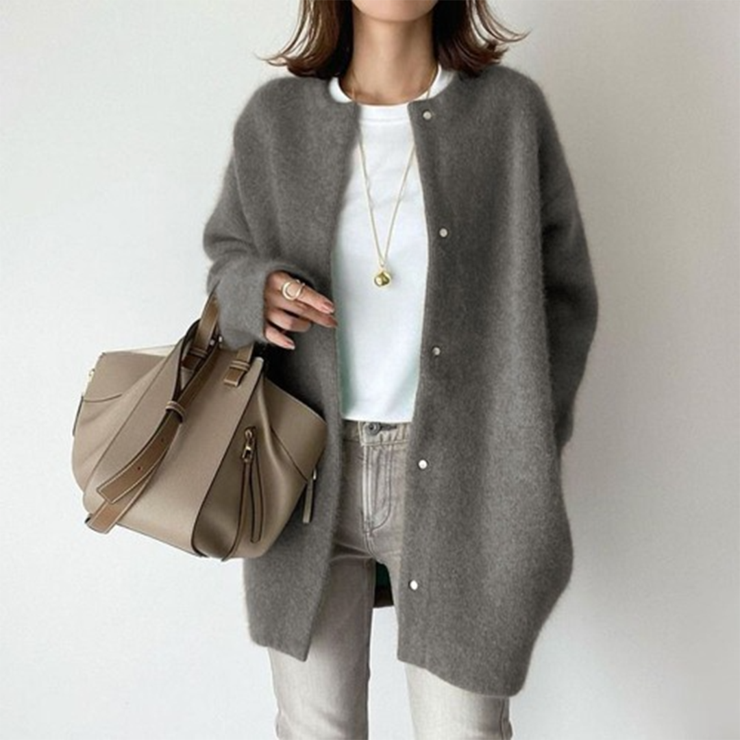RAFFINIERTE STRICKJACKE