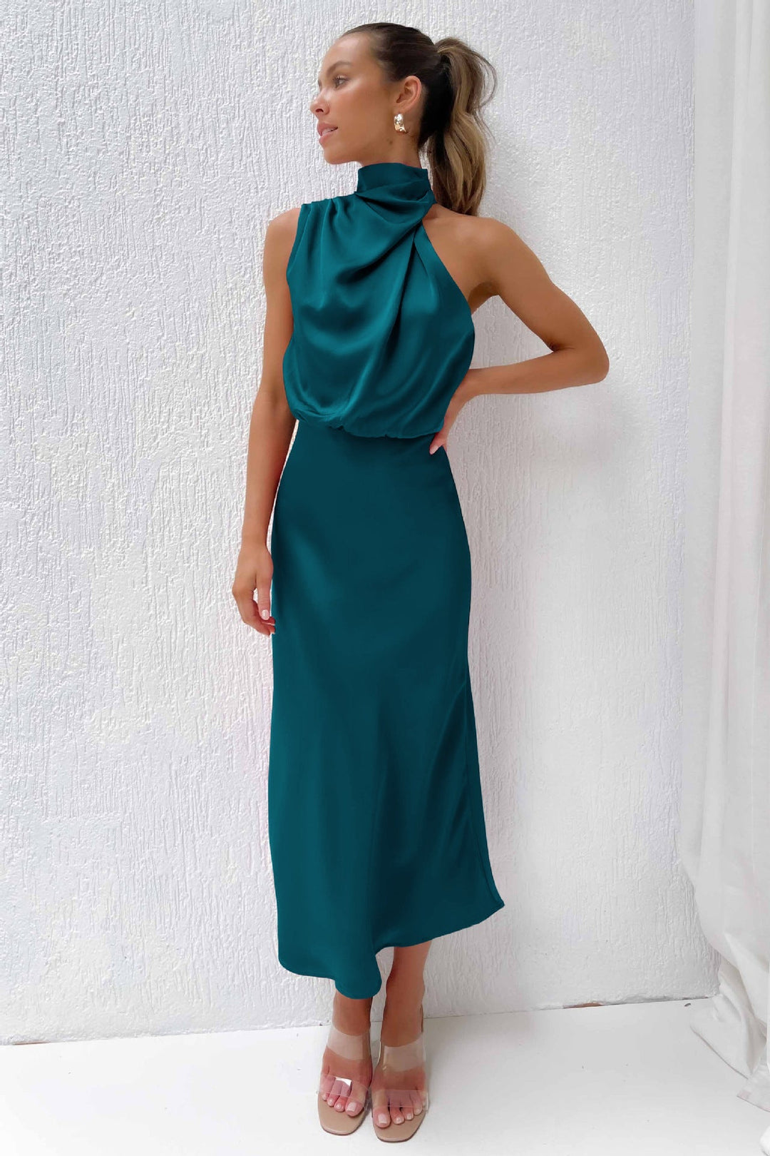 Doris | Damen Schickes Neckholder Abendkleid