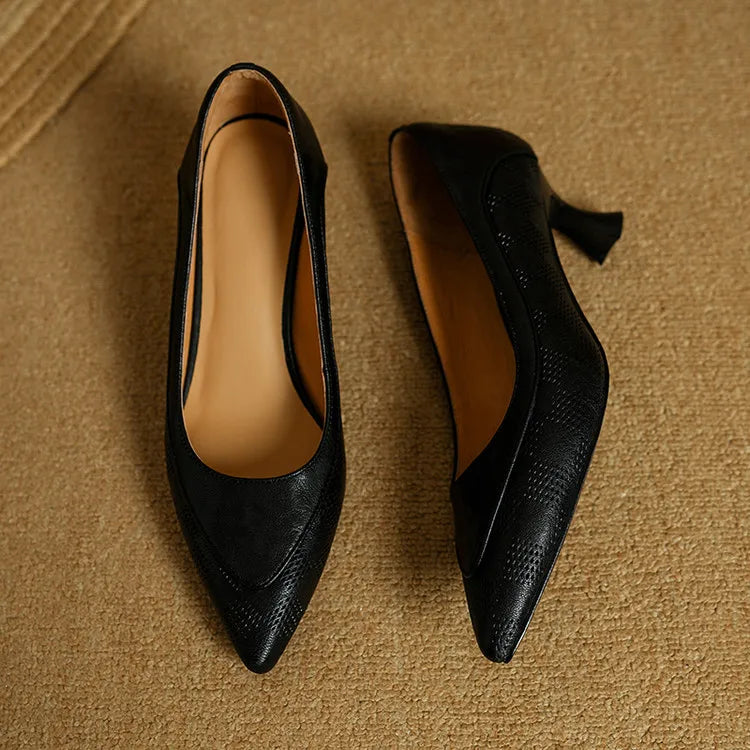 Pumps aus echtem Leder für Damen mit spitzer Zehenpartie