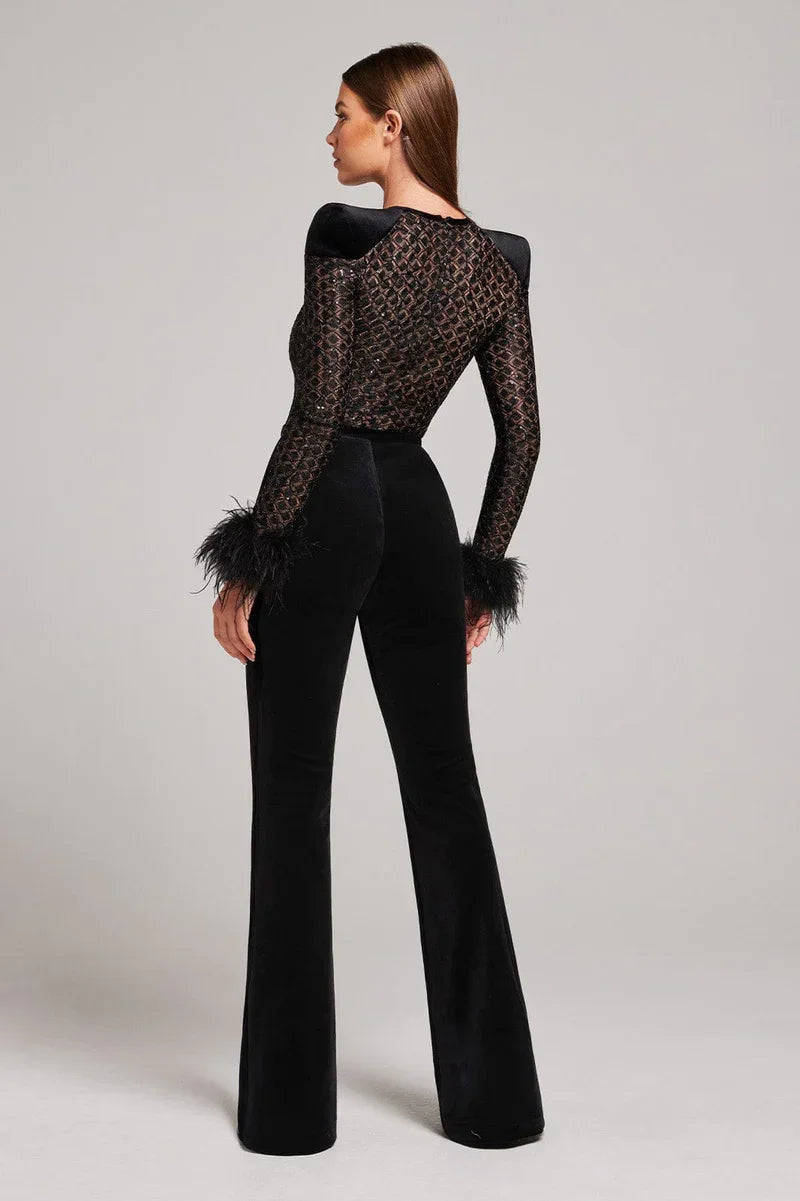 Clara – Eleganter Damen-Jumpsuit mit Spitzenoberteil
