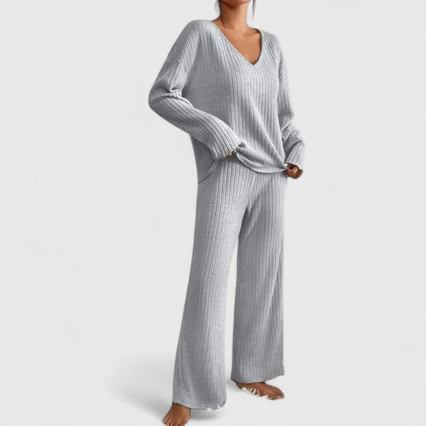 Sabina | Damen Lounge-Set mit Rippstrick und weiter Hose