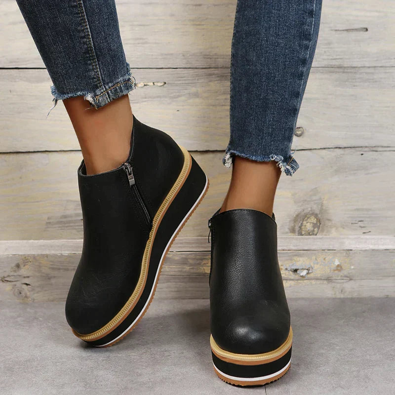 Damen-Wedge-Stiefeletten mit Plateau und Reißverschluss