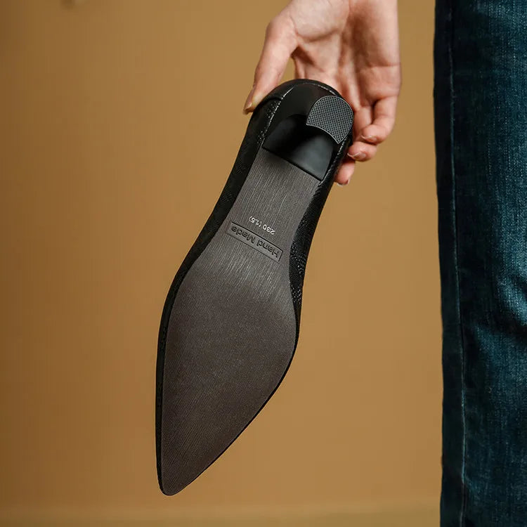 Pumps aus echtem Leder für Damen mit spitzer Zehenpartie