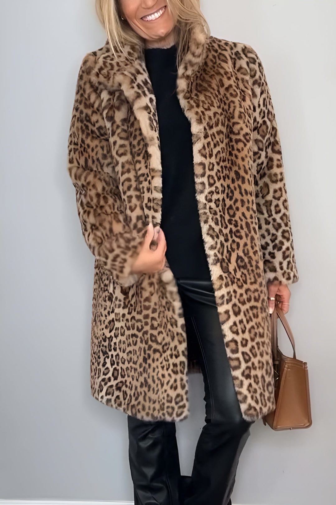 Sarah - Modischer Leoparden Kunstpelzmantel