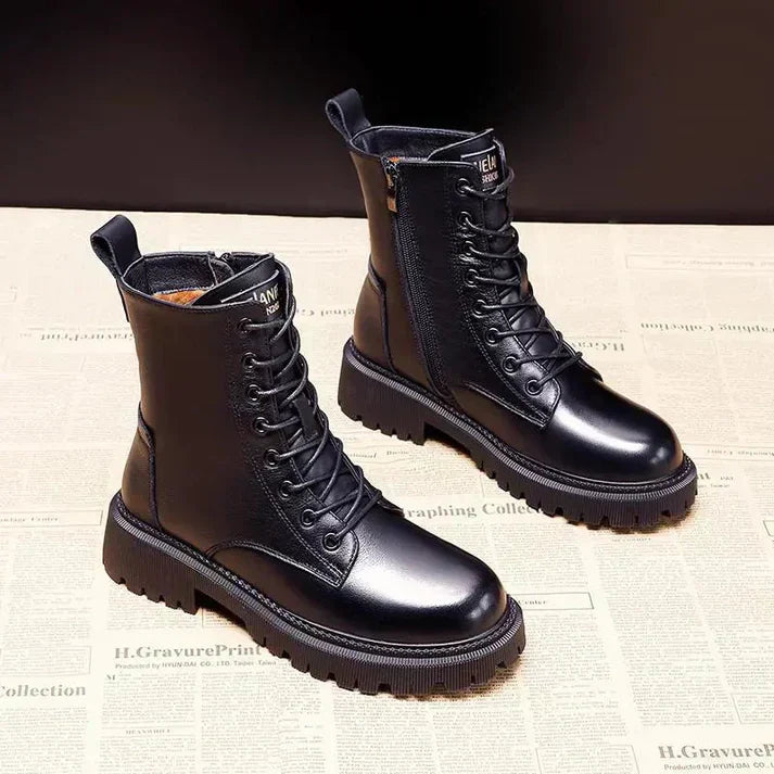 Adelpha – Schwarze Winterstiefel für kalte Tage
