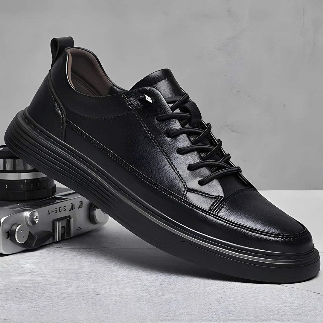 Romeo - Stilvolle flache Herrensneaker