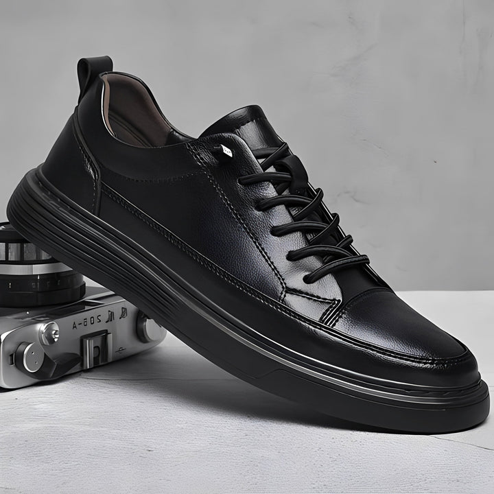 Romeo - Stilvolle flache Herrensneaker