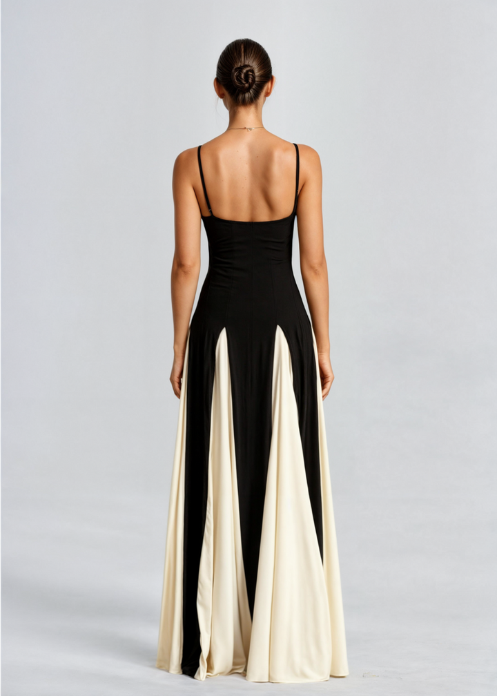 Margaux – Elegantes Maxikleid mit Ausschnitt