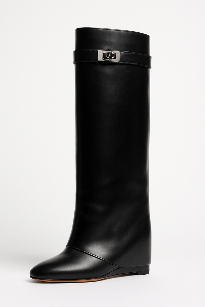 Kniehohe Keilabsatz Stiefel | Schlichte Schnalle am Schaft