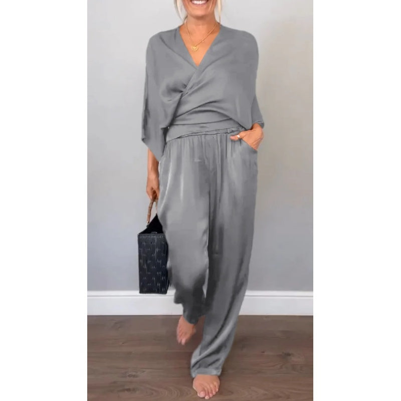 Olivia | Elegantes Satin-Zweiteiler-Set mit Wickel-Optik