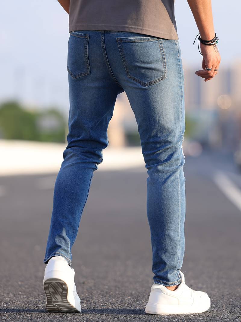 Herrenjeans Skinny-Jeans Fit mit Destroyed-Optik