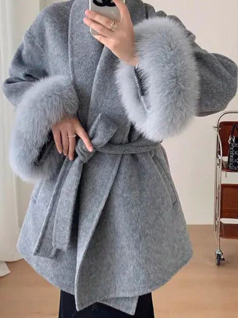 Valeria – Kurze, elegante Damenjacke mit Bindegürtel
