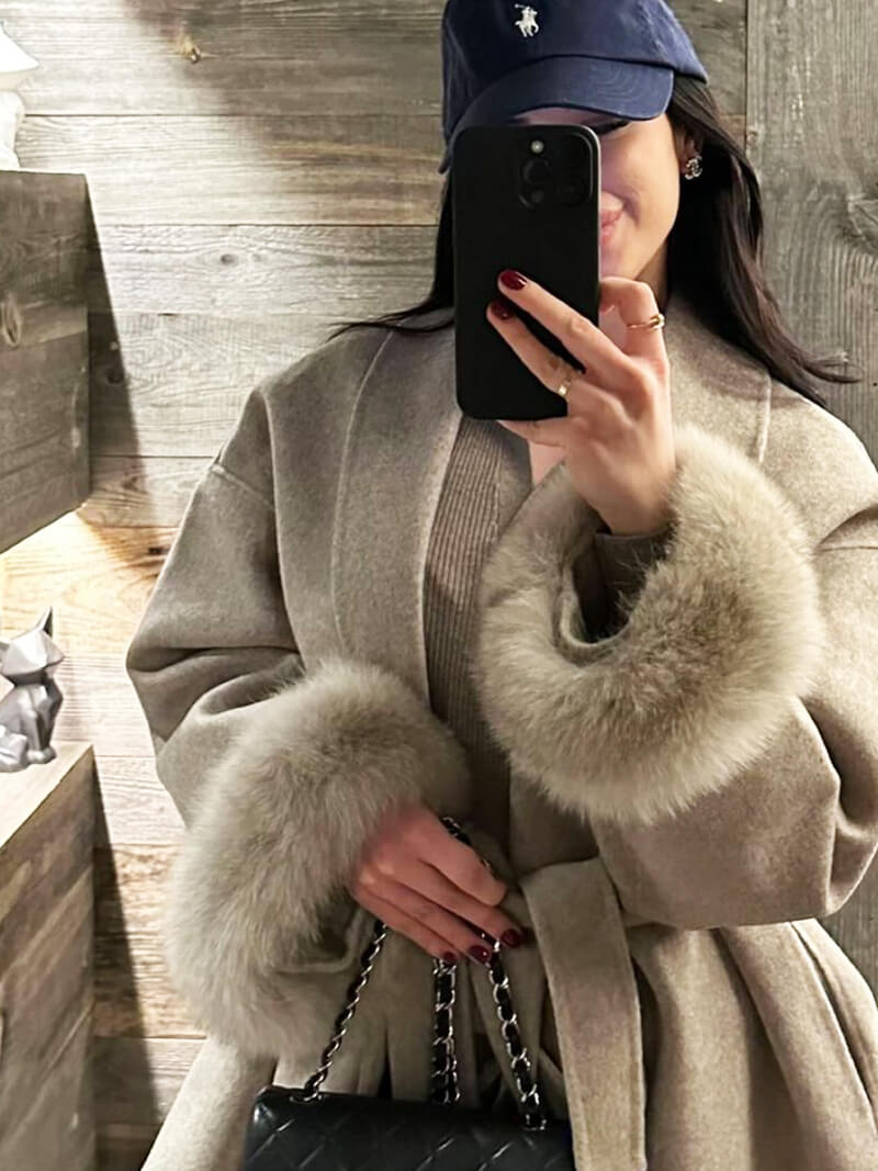 Valeria – Kurze, elegante Damenjacke mit Bindegürtel