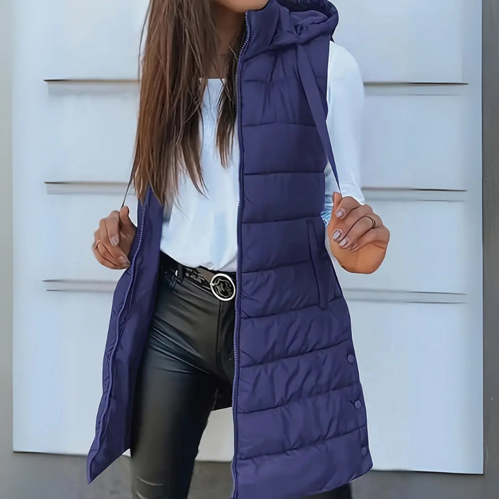 Sophie | Lange Steppweste Damen – Elegante, Leichte & Vielseitige Weste mit Kapuze 7