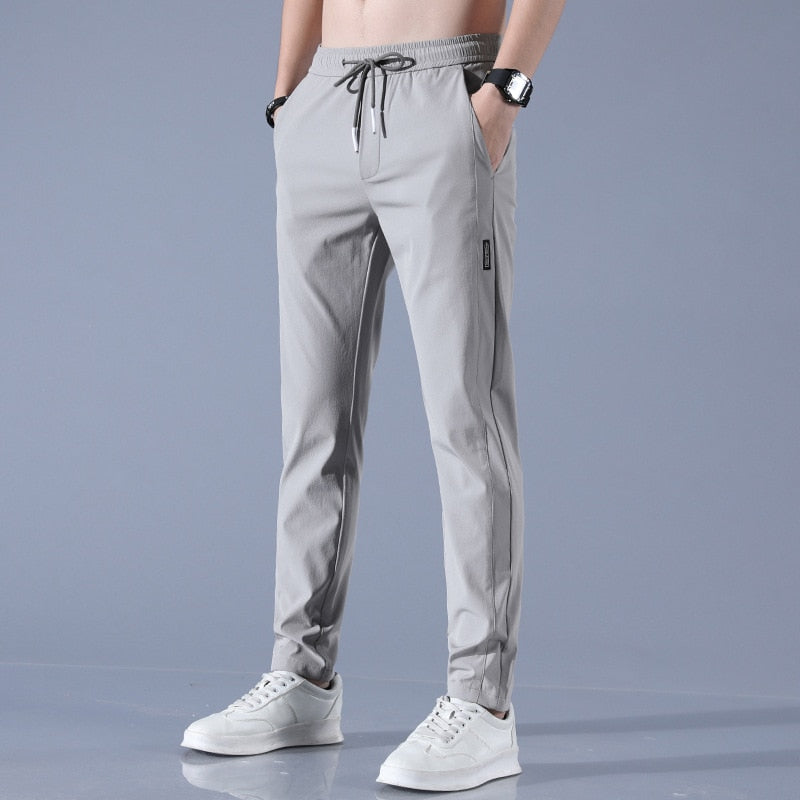 Stretch Hose Herren | Bewegungsfreiheit & Cleanes Design