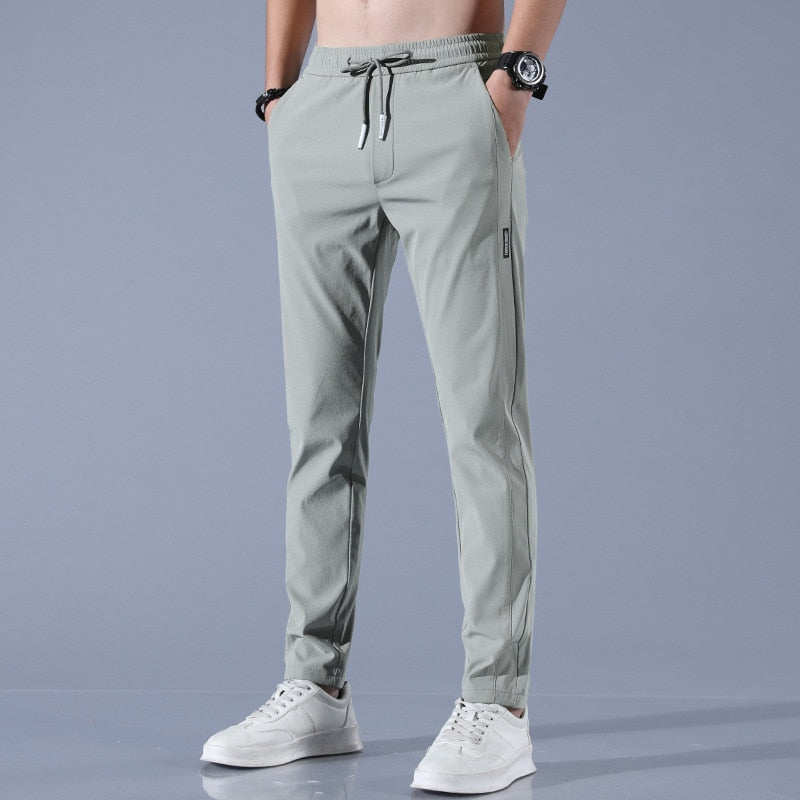 Stretch Hose Herren | Bewegungsfreiheit & Cleanes Design