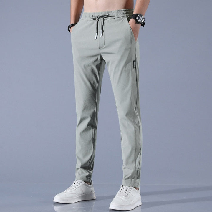 Stretch Hose Herren | Bewegungsfreiheit & Cleanes Design