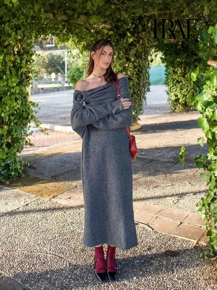 Strickkleid Damen mit Schrägem Ausschnitt