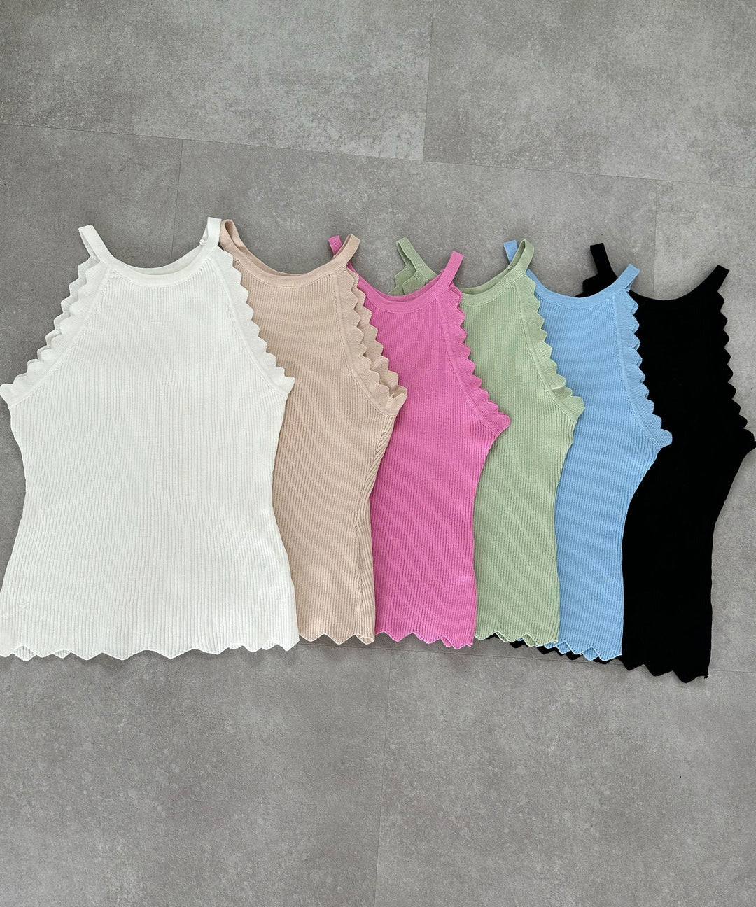 Top Zacken Beige
