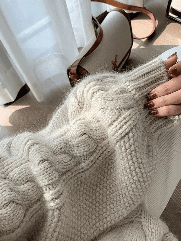 Übergroßer Pullover mit ausdrucksstarkem Druck