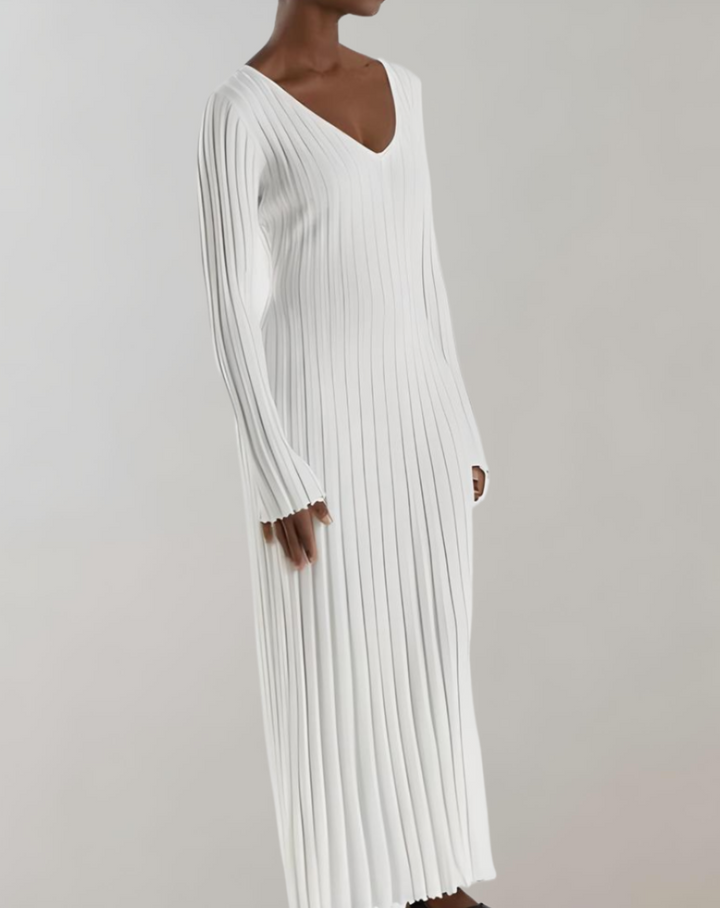 Unifarbenes Maxikleid aus Strick mit langen Ärmeln und V-Ausschnitt