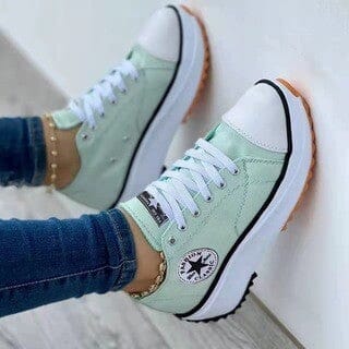 Orthopädische Schuhe mit Schnürschuh