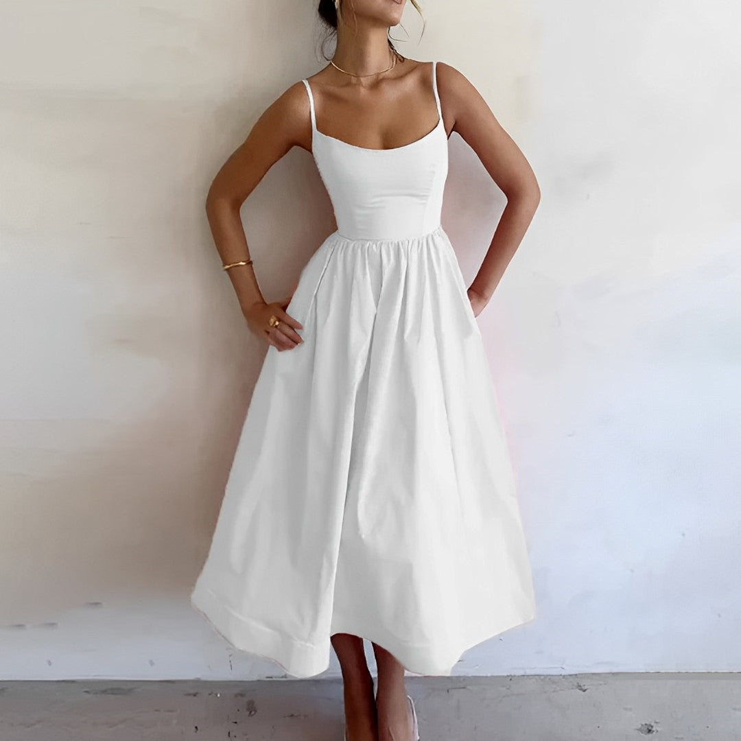 Fabiana – Kleid mit feinen Trägern und gerafftem Schnitt