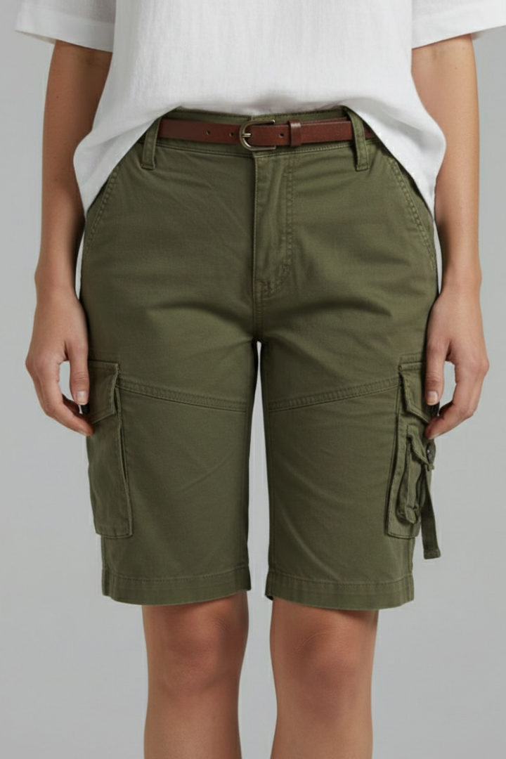 Helga | Damen-Cargo-Shorts mit Utility-Taschen